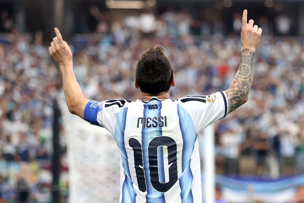 Messi volvió a ser decisivo con un doblete y Argentina venció 2-0 a Austria para clasificar a los 16avos del Mundial 2026