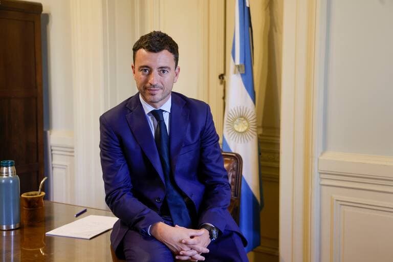 De Loredo controla la UCR de Córdoba y se planta ante Bornoroni y Juez