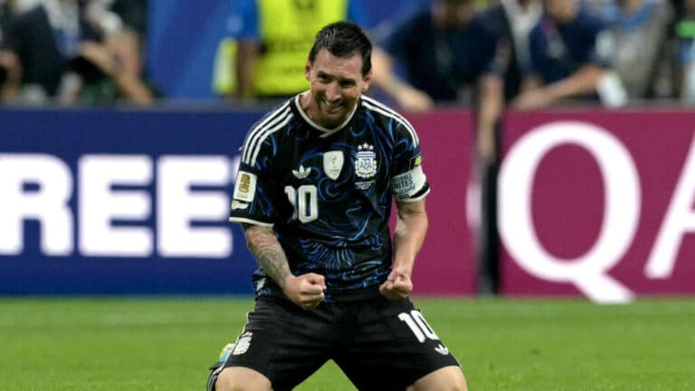 Messi habló de quienes no llegan a fin de mes y el Gobierno salió a responderle