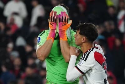 River quedó eliminado de la Sudamericana en una traumática tanda de penales