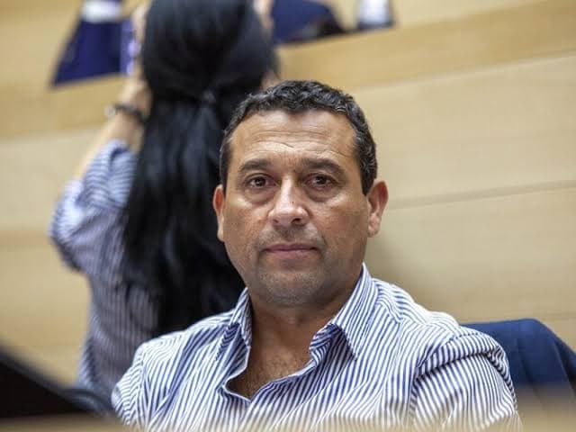 “Cañito” Flores renunció a la Legislatura y el oficialismo busca desactivar la presión política
