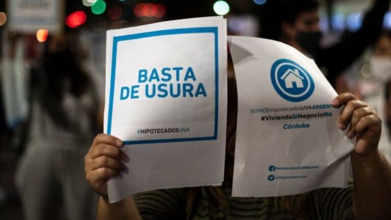 El “monstruo” UVA: desde 2018, la deuda hipotecaria creció 86 veces y el salario 64