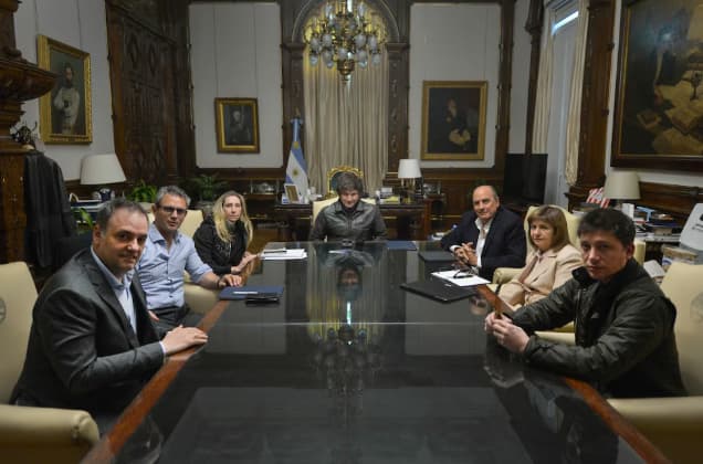 Milei reunió al Gabinete tras 25 días y ratificó que no cambiará el rumbo económico