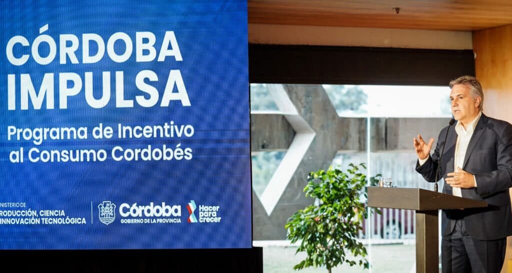 Llaryora lanzó Córdoba Impulsa: créditos de hasta $10 millones y 6 cuotas sin interés