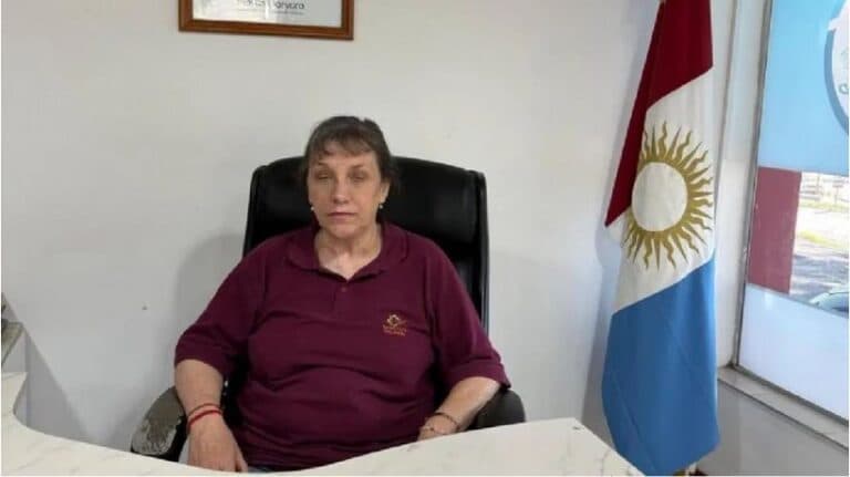 Versiones cruzadas en una localidad cordobesa: denuncian que una intendenta interina se atrincheró en el cargo