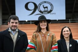 Villarruel pidió una reforma impositiva y medidas para que las familias puedan ahorrar