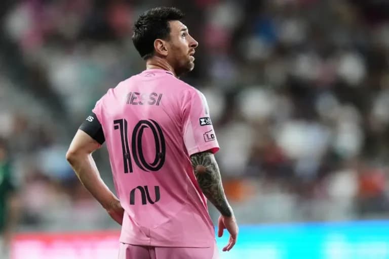 Messi volvió a jugar a días de la muerte de su padre y emocionó al Nu Stadium