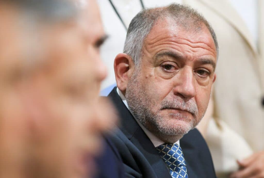 Juez blanqueó que quiere ser gobernador y reveló qué le dijo a Llaryora: “Quiero el sillón en el que estás sentado vos”