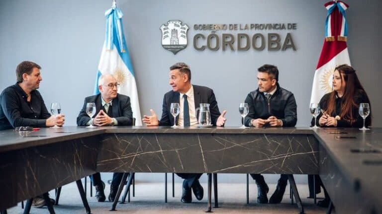 Llaryora sumó a la oposición al operativo por la visita de León XIV a Córdoba