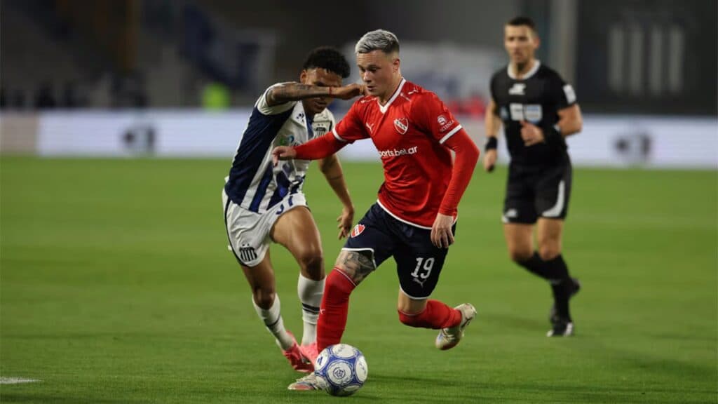 Talleres empató 0-0 con Independiente en el Kempes y sigue último de la Zona A