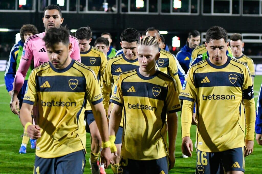 Riestra hizo historia y goleó 3-0 a Boca en el Clausura con un golazo de Díaz para el recuerdo