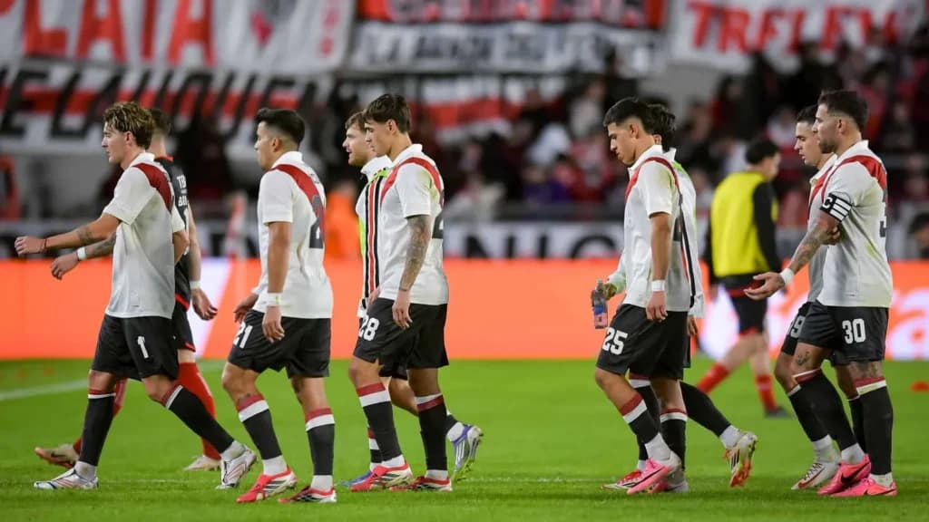 Batacazo en el Monumental: Barracas Central venció 1-0 a River en el debut del Clausura