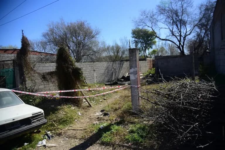 Ataque mortal en Córdoba: denuncian que el perro llegaba a la calle por una cadena de 10 metros
