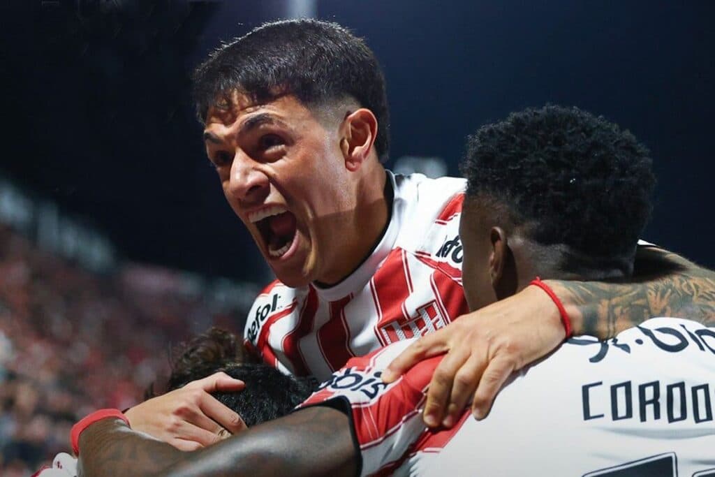 Instituto venció 1-0 a San Lorenzo y es puntero de la Zona A con 16 puntos
