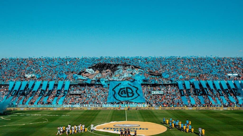 Imagen de la nota sobre el Día del Club de Belgrano ante Barracas Central y los valores para socios