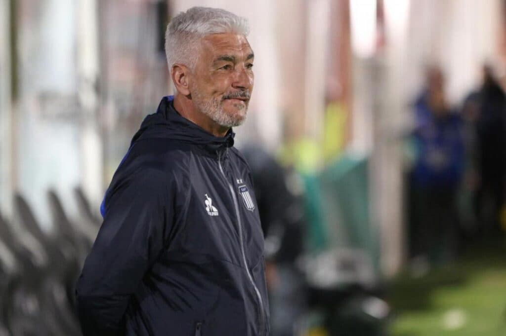 La continuidad de De Felippe en Talleres, la gran incógnita: el DT cree que sigue pero Fassi no habló